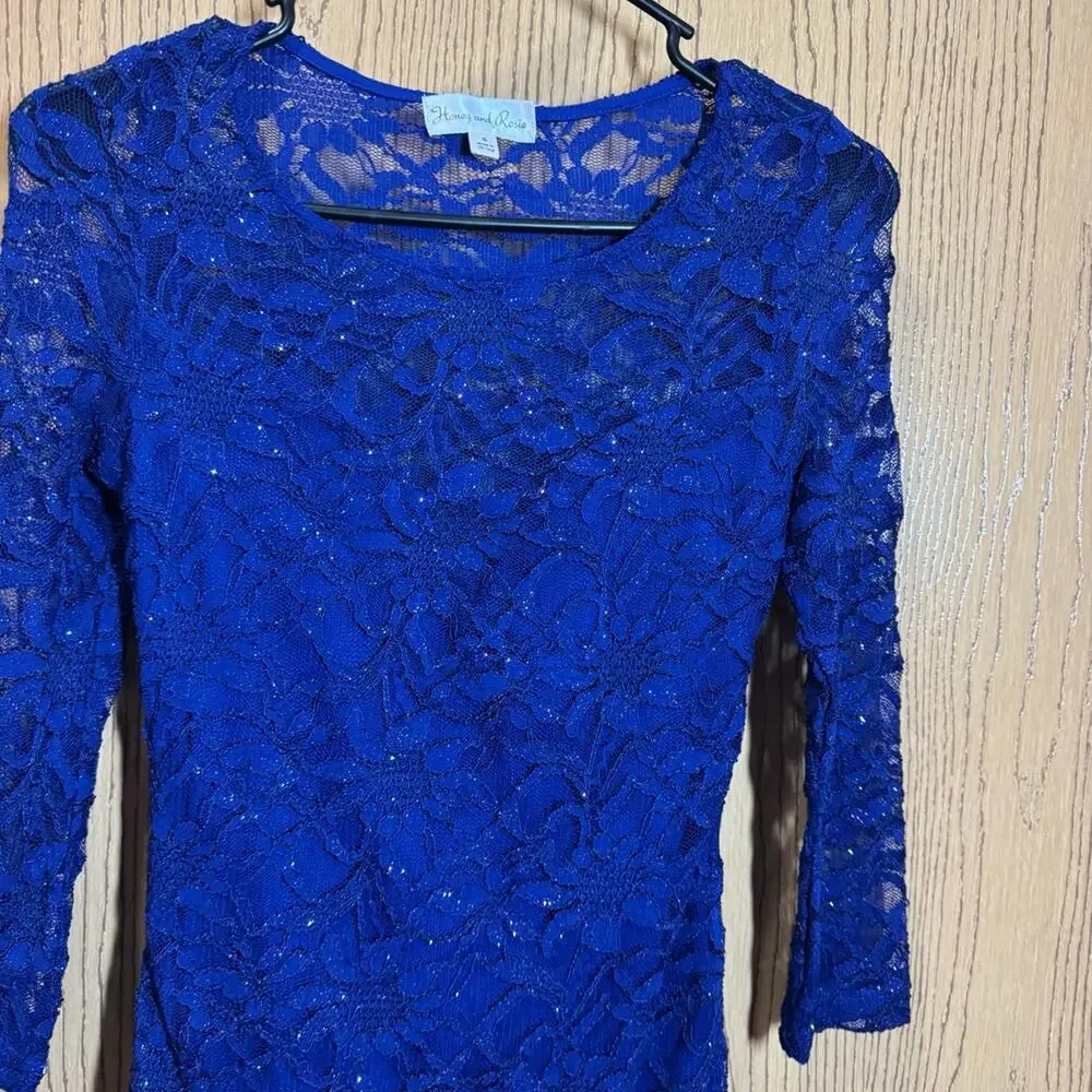 Blue sparkle dress size small ❤️